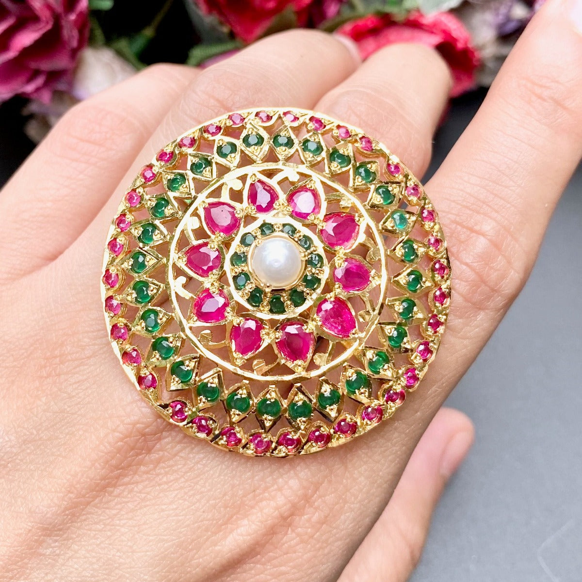 Jodha Akbar Bala design 🥰❣️ Weight : 3.gm #new #fancy #bala #baladesign  #sonekabala #gold #goldjewelry | Instagram